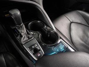 Седан Toyota Camry 2019 года, 2599000 рублей, Тюмень