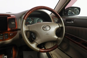Седан Toyota Camry 2003 года, 899000 рублей, Новосибирск