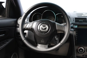 Седан Mazda 3 2006 года, 619000 рублей, Новосибирск