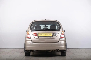 Седан Suzuki Liana 2007 года, 629000 рублей, Томск