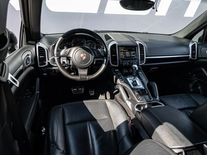 Внедорожник Porsche Cayenne 2010 года, 2699000 рублей, Краснодар