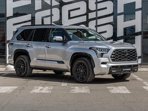 Внедорожник Toyota Sequoia 2023 года, 10050000 рублей, Краснодар