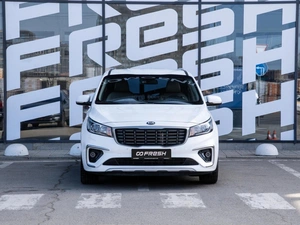 Минивэн Kia Carnival 2019 года, 3049000 рублей, Краснодар