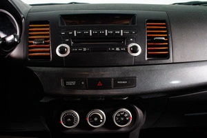 Седан Mitsubishi Lancer 2007 года, 729000 рублей, Сургут