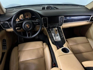 Лифтбек Porsche Panamera 4 2016 года, 3849900 рублей, Казань
