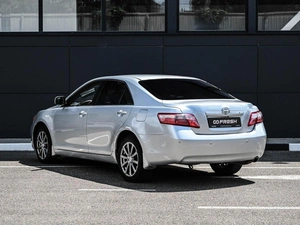 Седан Toyota Camry 2006 года, 999000 рублей, Кирилловка
