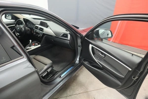 Седан BMW 3 серии 2018 года, 3120000 рублей, Курск