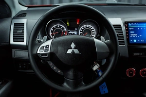 Внедорожник Mitsubishi Outlander 2010 года, 1199000 рублей, Красноярск