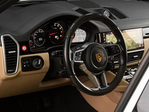 Внедорожник Porsche Cayenne 2021 года, 9626000 рублей, Тюмень