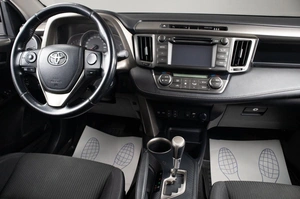 Внедорожник Toyota RAV4 2013 года, 1689000 рублей, Оренбург