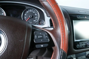 Внедорожник Volkswagen Touareg 2011 года, 1979000 рублей, Челябинск