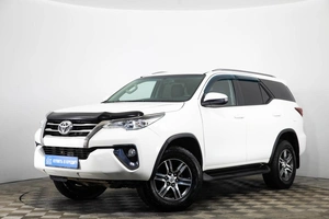 Внедорожник Toyota Fortuner 2018 года, 2699000 рублей, Пермь