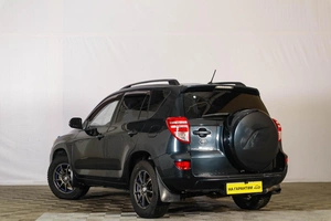 Внедорожник Toyota RAV4 2011 года, 1399000 рублей, Тюмень