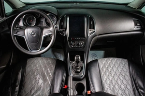 Хетчбэк Opel Astra 2010 года, 539000 рублей, Сургут