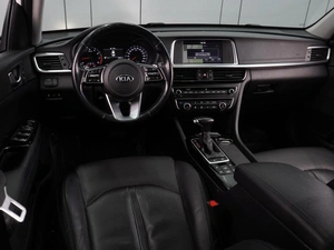 Седан Kia Optima 2019 года, 2089000 рублей, Воронеж