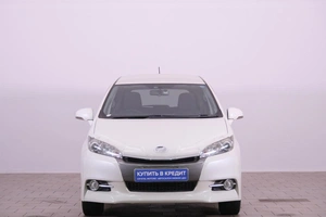Минивэн Toyota Wish 2017 года, 2019000 рублей, Омск