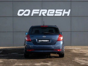 Хетчбэк Kia Ceed 2010 года, 695000 рублей, Краснодар