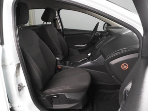 Хетчбэк Ford Focus 2013 года, 919000 рублей, Минеральные Воды