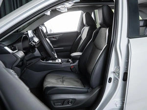 Внедорожник Toyota RAV4 2025 года, 4400000 рублей, Волгоград