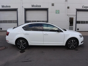 Хэтчбек Skoda Octavia 2017 года, 1970000 рублей, Железногорск