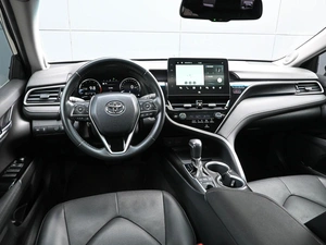 Седан Toyota Camry 2023 года, 3389000 рублей, Кирилловка