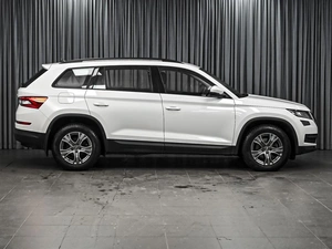 Внедорожник Skoda Kodiaq 2021 года, 2420000 рублей, Ставрополь