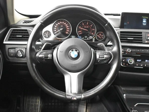 Седан BMW 3 серия 2017 года, 2591900 рублей, Казань
