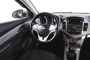 Седан Chevrolet Cruze 2012 года, 719000 рублей, Пермь