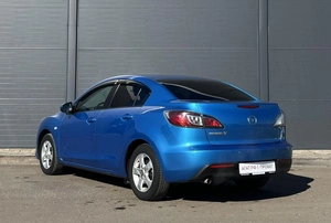 Седан Mazda 3 2011 года, 906000 рублей, Солонцы