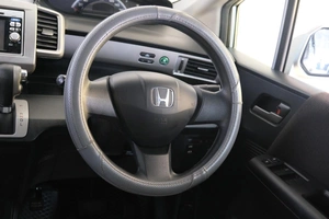 Минивэн Honda Freed 2010 года, 1009000 рублей, Омск