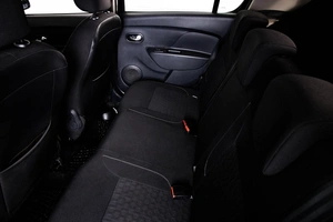 Хетчбэк Renault Sandero 2016 года, 859000 рублей, Пермь