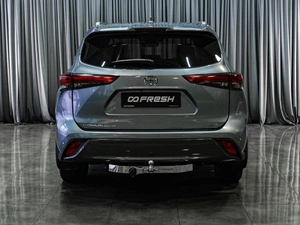 Внедорожник Toyota Highlander 2021 года, 6325000 рублей, Тюмень