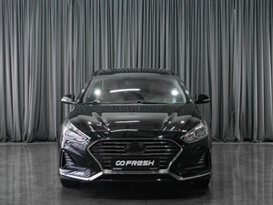 Седан Hyundai Sonata 2018 года, 1999000 рублей, Тюмень