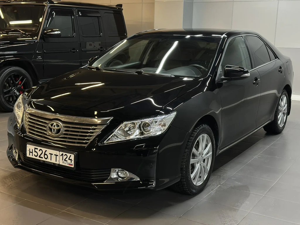 Седан Toyota Camry 2013 года, 1797000 рублей, Красноярск