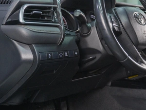 Седан Toyota Camry 2019 года, 3249000 рублей, Сургут