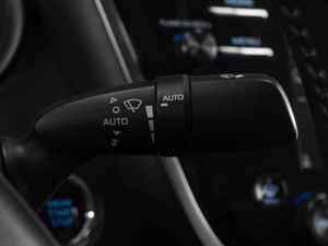 Седан Toyota Camry 2018 года, 2569000 рублей, Тюмень