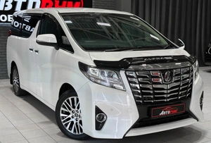 Минивэн Toyota Alphard 2017 года, 3750000 рублей, Красноярск