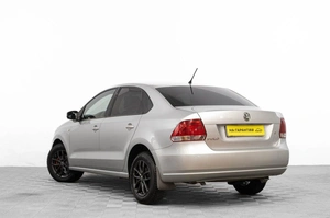Седан Volkswagen Polo 2013 года, 749000 рублей, Барнаул
