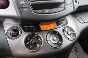 Внедорожник Toyota RAV4 2009 года, 1499000 рублей, Красноярск