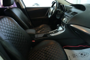 Седан Mazda 3 2011 года, 889000 рублей, Омск