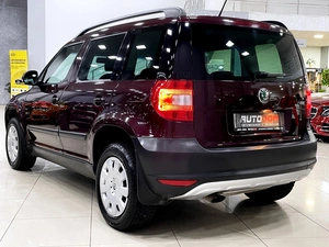 Внедорожник Skoda Yeti 2011 года, 727000 рублей, Солонцы