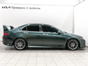 Седан Honda Accord 2005 года, 1050000 рублей, Красноярск
