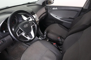 Седан Hyundai Solaris 2012 года, 719000 рублей, Пермь