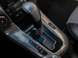 Хетчбэк Chevrolet Cruze 2012 года, 830000 рублей, Краснодар