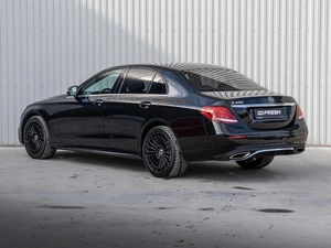 Седан Mercedes-benz E-класс 2017 года, 2265000 рублей, Краснодар