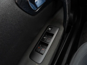 Внедорожник Nissan Qashqai+2 2011 года, 1229000 рублей, Саратов