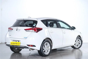 Хетчбэк Toyota Auris 2015 года, 1319000 рублей, Челябинск