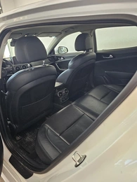 Лифтбек Kia Stinger 2018 года, 2499000 рублей, Красноярск