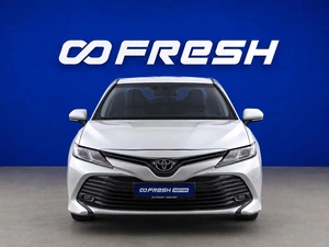 Седан Toyota Camry 2019 года, 2099077 рублей, Москва