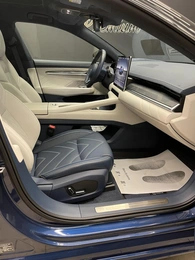 Лифтбек Zeekr 001 2023 года, 5000000 рублей, Красноярск